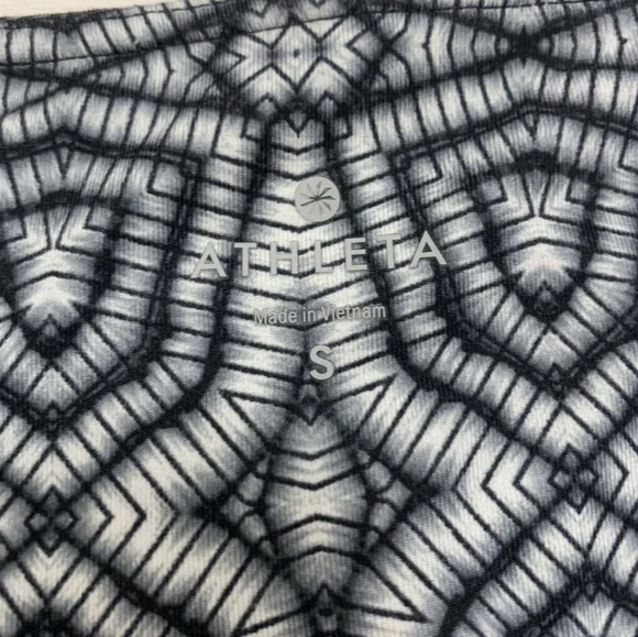 Athleta Printed Cropped Leggings - Picture 4 of 5